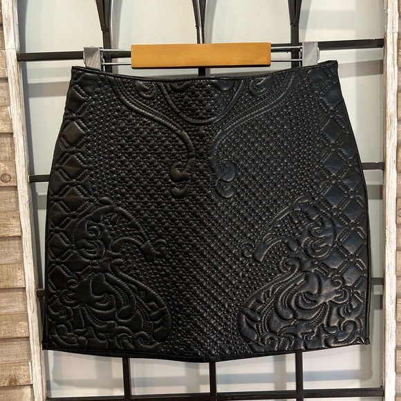 Faux Leather Mini Skirt - Picture 2 of 6